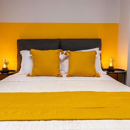 Athenian Sensations Apartments And Suites In The Heart Of 아테네 외부 사진
