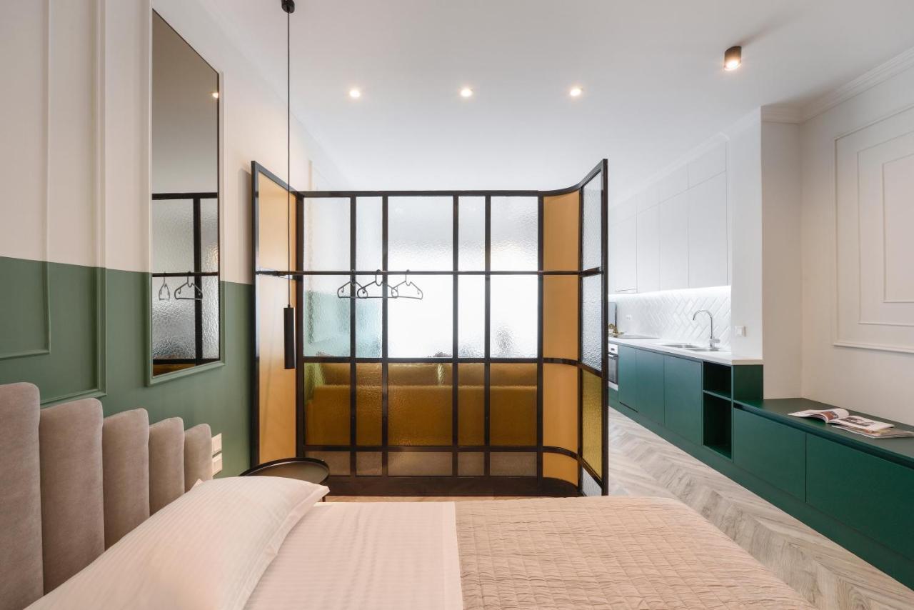 Athenian Sensations Apartments And Suites In The Heart Of 아테네 외부 사진